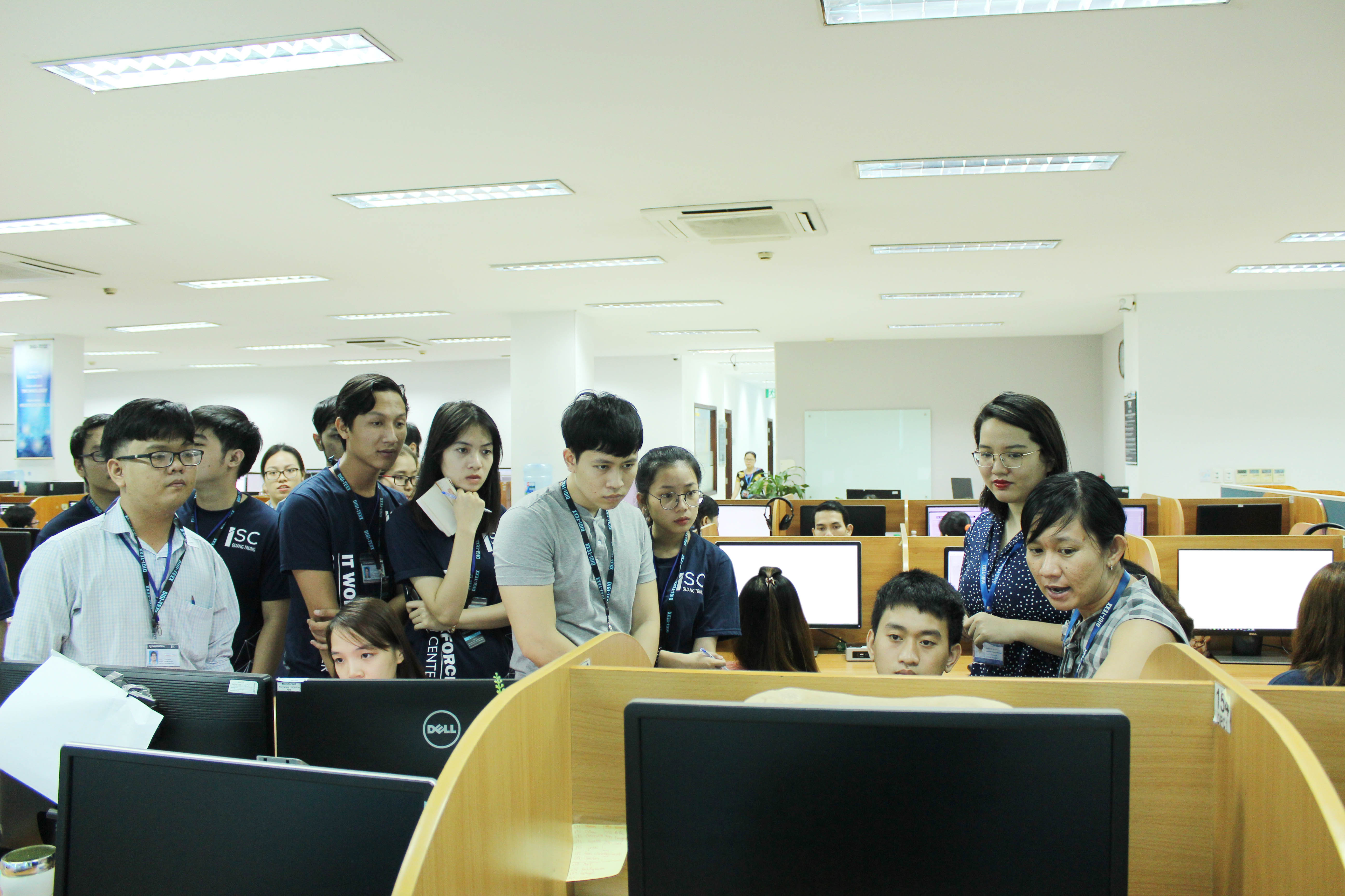 digi-texx_isc-quang-trung-students