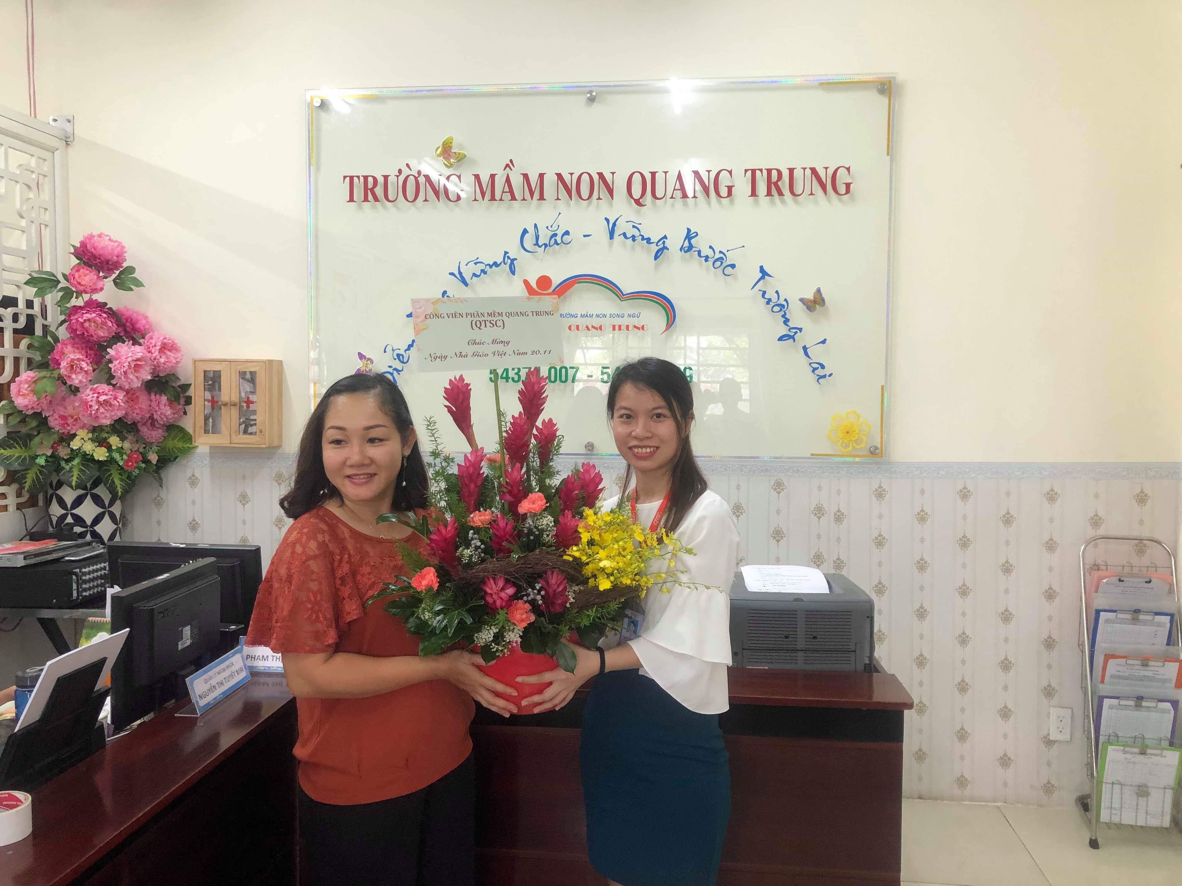 qtsc-chuc-mung-20.11-tai-truong-mam-non-quang-trung