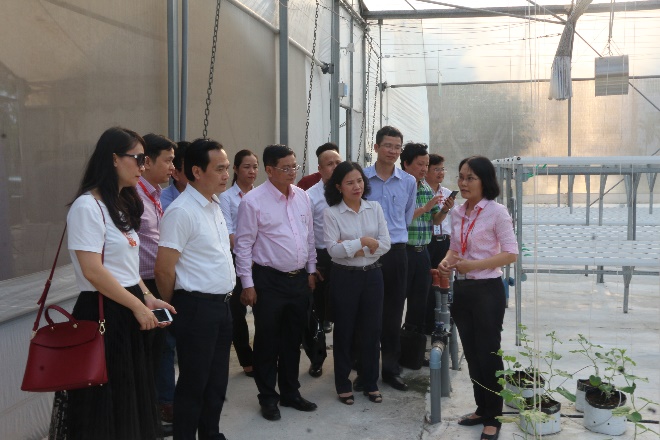 doan-cong-tac-tham-quan-agriculture-center-of-excellence