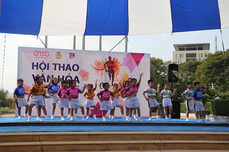 cac-em-thieu-nhi-nha-van-hoa-quan-12-buoi-dien-khai-mac-hoi-thao-qtsc-2019