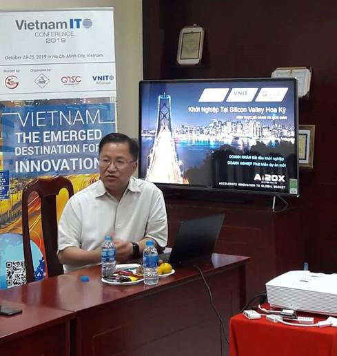 Mr.Tri Hoang – President & CEO Ai20X spoke at the sharing session