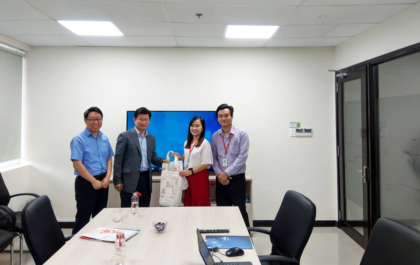 Korea Mobile Internet Business Association – MOIBA in the meeting at QTSC
