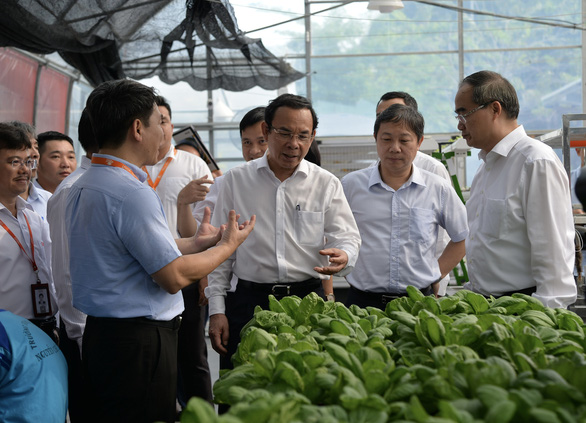 Lãnh đạo TP.HCM thăm Công viên phần mềm Quang Trung - Ảnh 2.