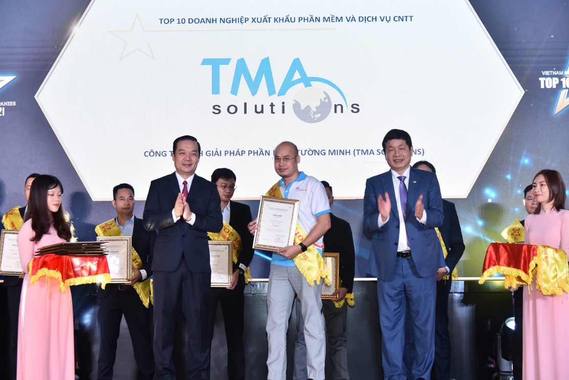 Hình 1: TMA được vinh danh ở hạng mục: Top 10 danh nghiệp xuất khẩu phần mềm và dịch vụ CNTT